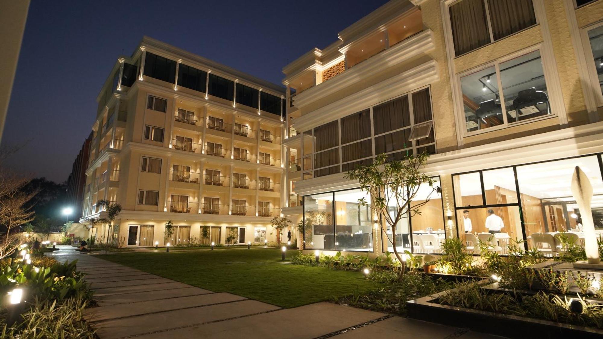 Antique Regency !! Luxurious Hotel In Digha !! Exteriör bild