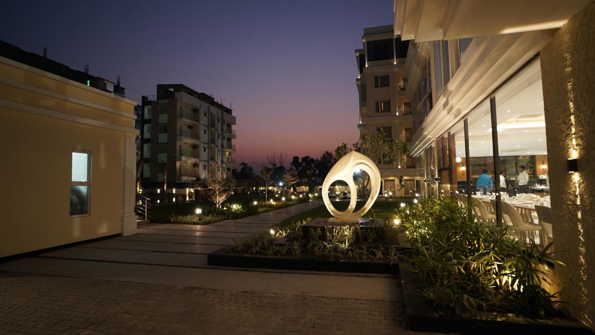 Antique Regency !! Luxurious Hotel In Digha !! Exteriör bild